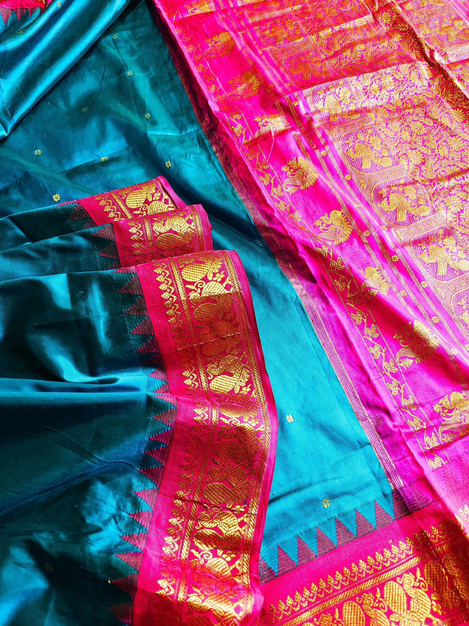 100% authentic silk electric blue kanjivaram 100% authentic silk electric blue kanjivaram