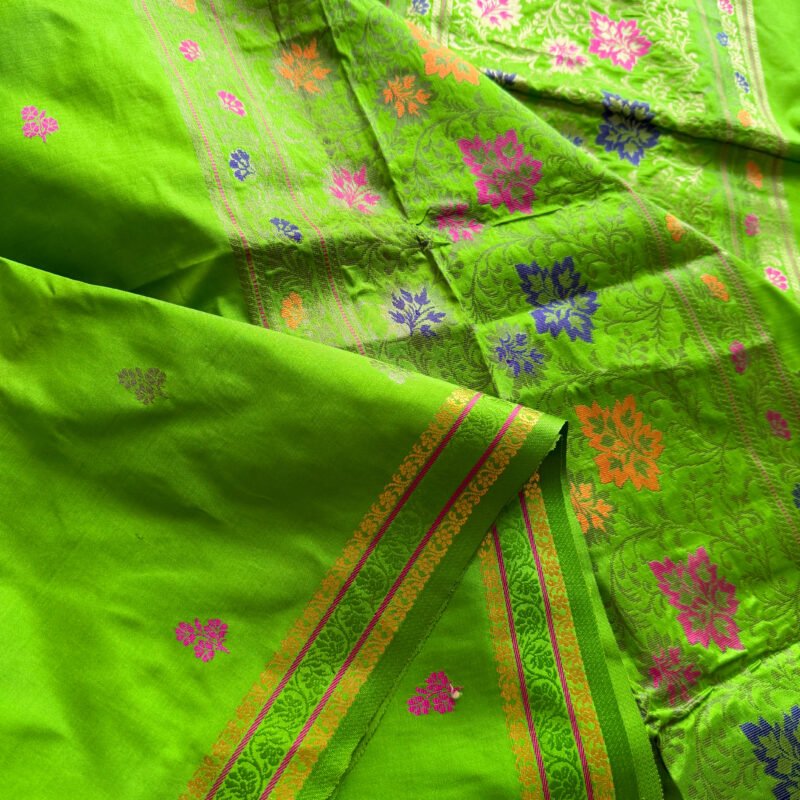 parrot green handloom pure kanchipuram silk saree